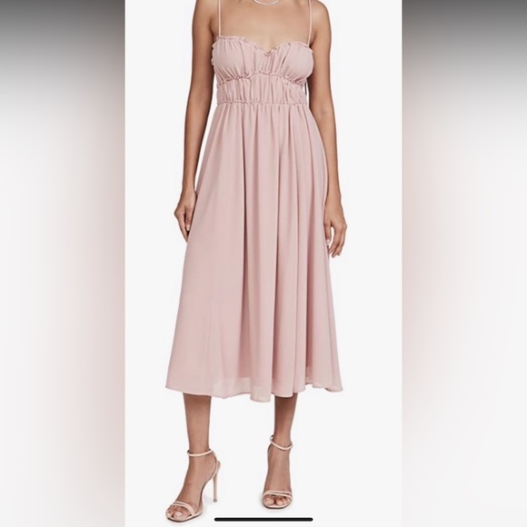 NWT New Moda Gigi Blush Dress - Picture 2 of 3